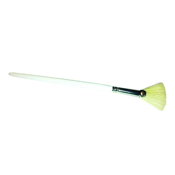HIVE OF BEAUTY Hive Solutions Fan Mask Brush